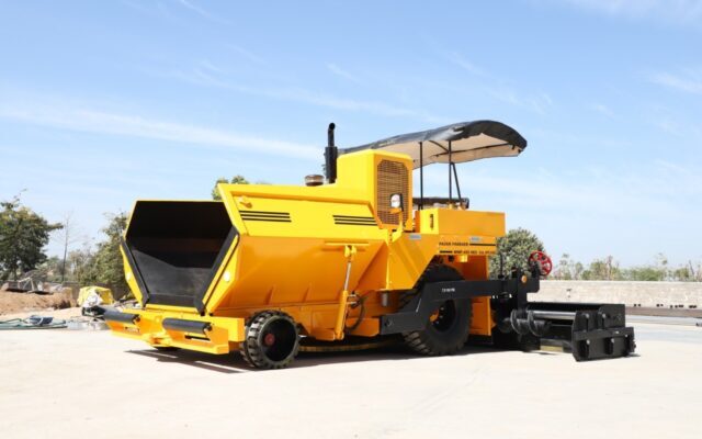 Best Mechanical Paver Finisher By Accel Infratech India